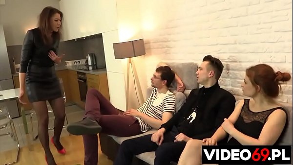 Polskie porno – Szefowa ostra pod każdym względem