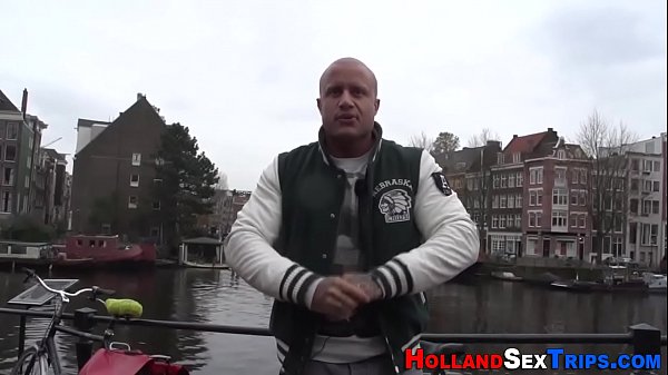 Dutch ho jizzed for cash