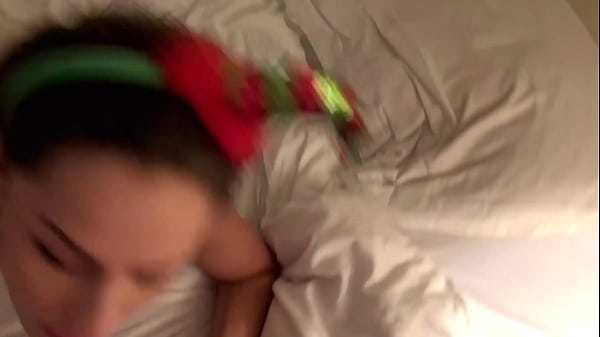 Deepthroat and sex for Xmas from the hottest real amateur girl Layla Lane