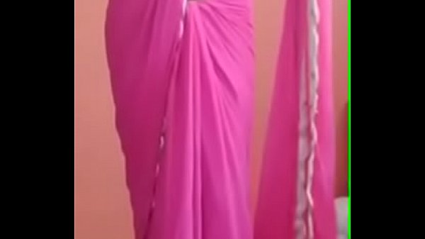 SRI LANKAN YOUNG PER TEACHER REMOVE HER SAREE