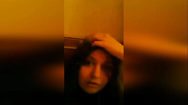 Young Russian girl shoots herself on camera in the bathroom – porn-chat.space