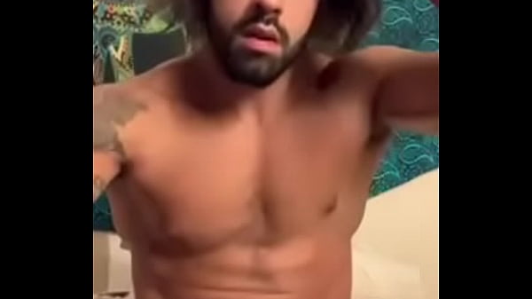 Alejandro tatuado argentino amateur