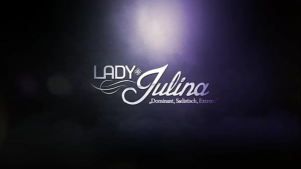 Auf Die Knie Du Straponlutschende Sklavenfotze – Sklavenerziehung Mit Domina Lady Julina