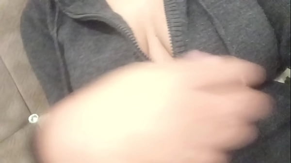 Seeing Pakistani sister in law, the indian boy did not stop and started