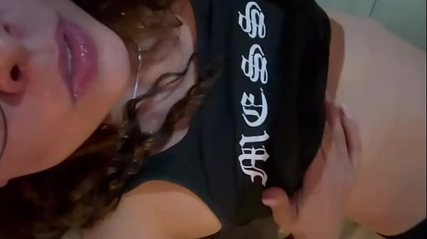 Y SI NOS MASTURBAMOS JUNTOS RICO MI OSITO